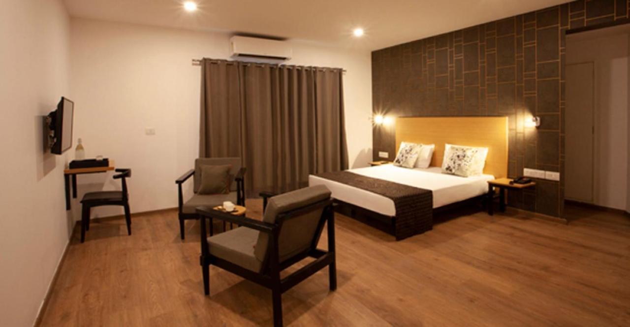 Hotel Panchvati Comforts バンガロール エクステリア 写真