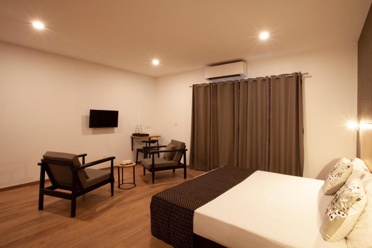 Hotel Panchvati Comforts バンガロール エクステリア 写真