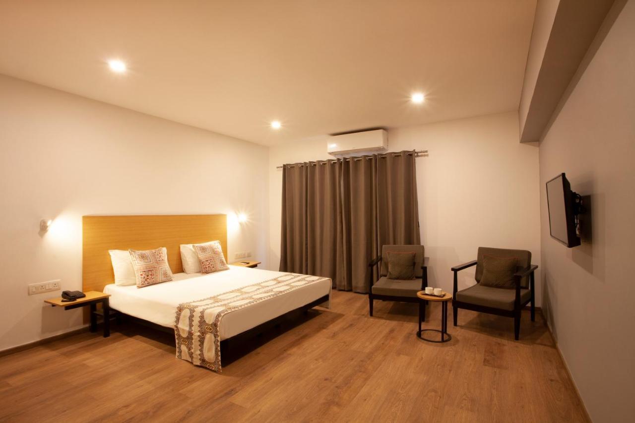 Hotel Panchvati Comforts バンガロール エクステリア 写真