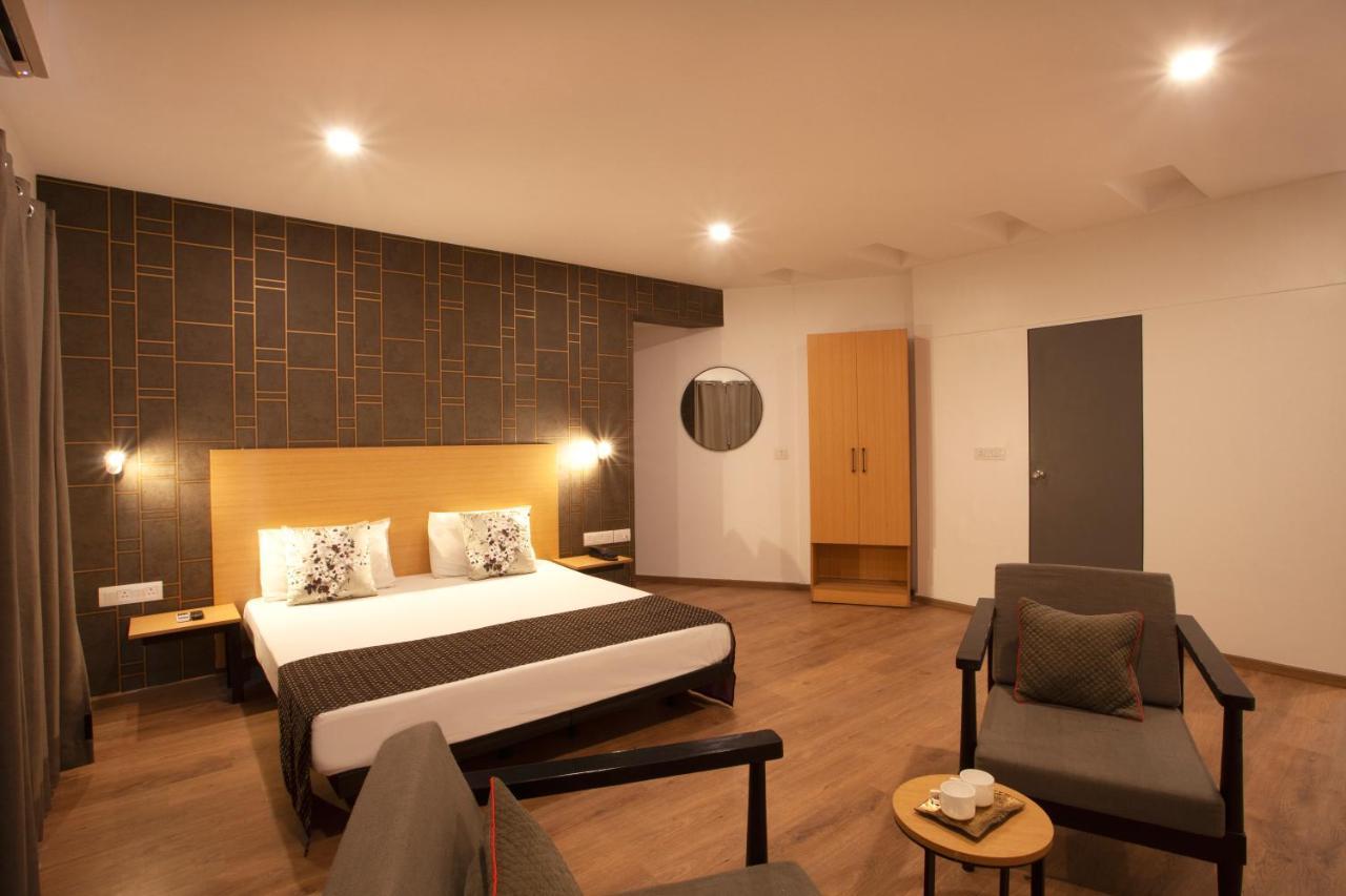 Hotel Panchvati Comforts バンガロール エクステリア 写真